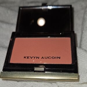 Kevyn Aucoin Blush in Warm Peach